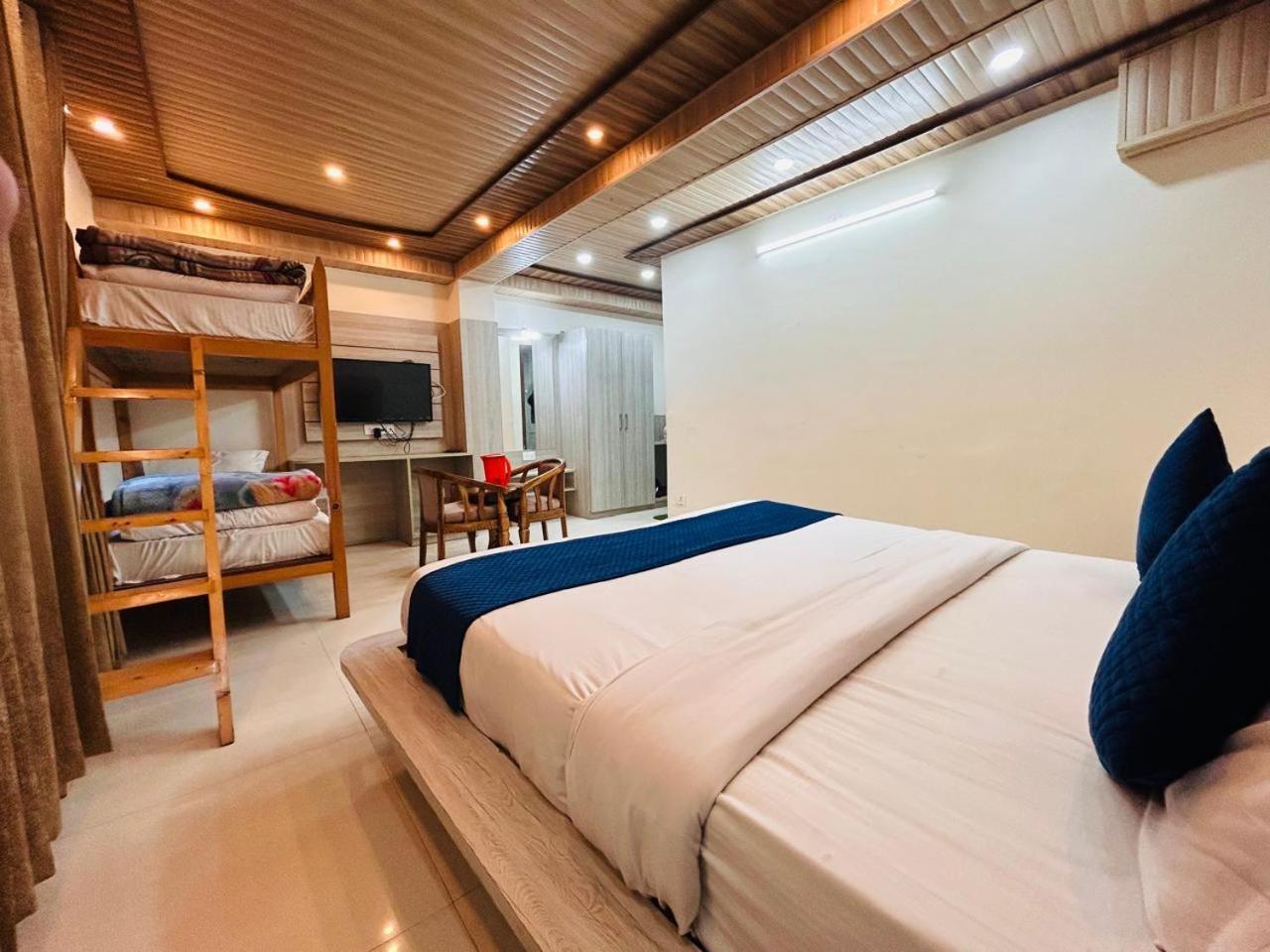 Yog Maya Regency B&B Shimla Exterior foto